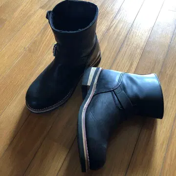 블랙 엔지니어 부츠 사이드 버클 포함