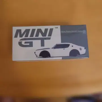 702MINI GT Nissan Skyline Kenmeri