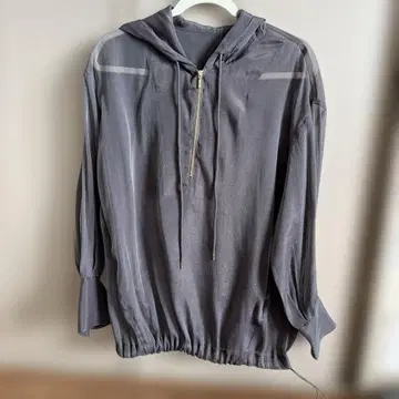 DouDou 후드 부착 그레이 시스루 셔츠