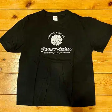 SWEET STEADY 티셔츠