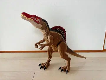 스피노사우루스 피규어