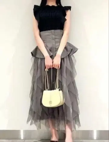 SNIDEL 페플럼 벨트 샤샤 스커트