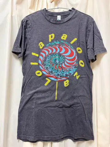 롤라팔루자 2025 후지이 카제 TWICE 네임입술 T셔츠 S사이즈