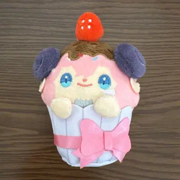 Melty Valentine 마스코트 참 아카기웬