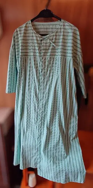 [ tomorrowland 투모로우랜드 ] 반팔 원피스 스트라이프 일본제