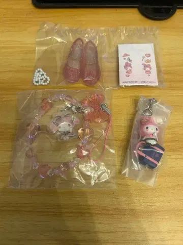 헤이세이 갸루 참 키즈 샌들 반짝반짝 비즈 참