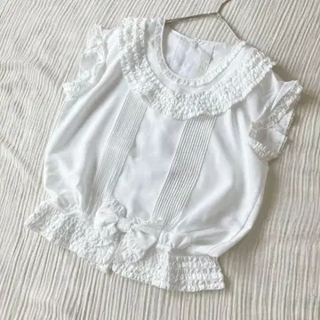 잉게보그 피코 가공 프릴 블라우스 화이트