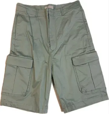 새상품급 FUCTOTUM 라이트 그린 카고 숏팬츠