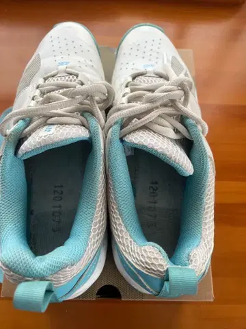 YONEX SHB-106 테니스화 화이트/블루 26cm