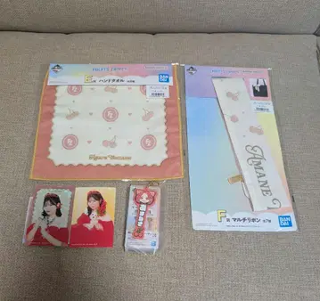 FRUITS ZIPPER 제일복권 츠키아시 아마네 4종 세트