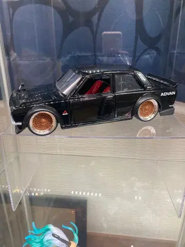 JADA TOYS 1/24 닷선 510 1973 블랙 미니카