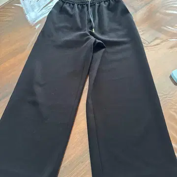 비어즐리 BEARDSLEY 팬츠 블랙