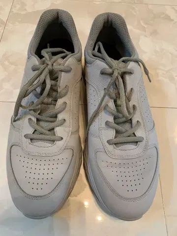 ecco 그레이 캐주얼 스니커즈