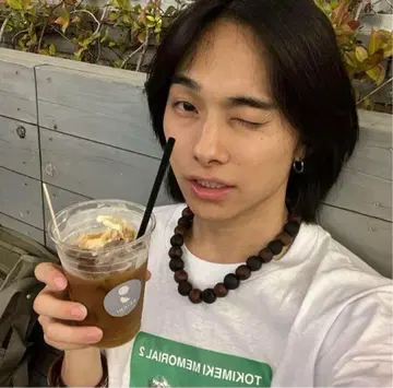 [아오바군 착용] 염주 목걸이 우드 액세서리