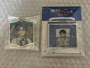 진격의 거인 리바이 아크릴 키링 2개 세트