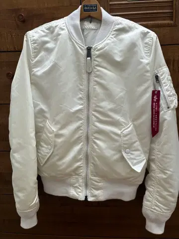 알파인더스트리 MA-1 자켓 화이트 S 사이즈
