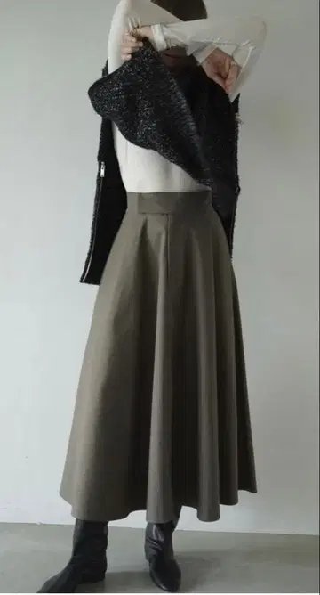 CLANE CHAMBRAY CIRCULAR SKIRT