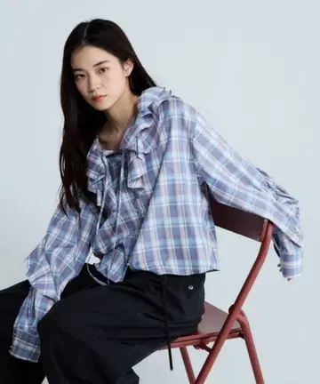 JEANASIS 포인티드 프릴 블라우스 택 포함 미사용