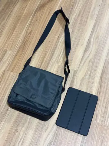 던힐 숄더백