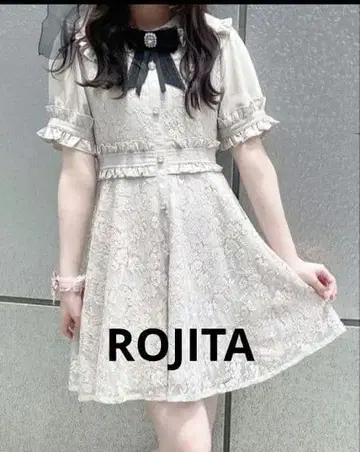 ROJITA 레이스 미니 원피스 베이지 반팔