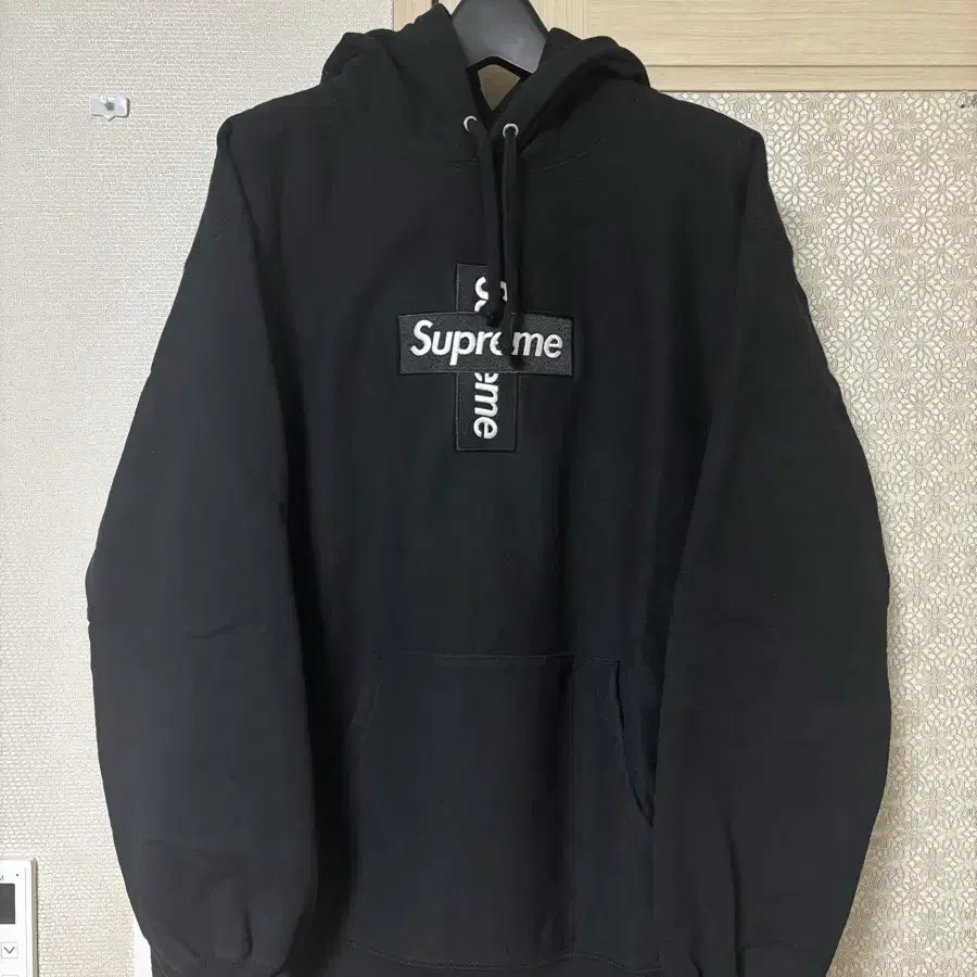 Supreme Box Logo Hoodie 24 Navy M #슈프림후드 on Bunjang Global Site.