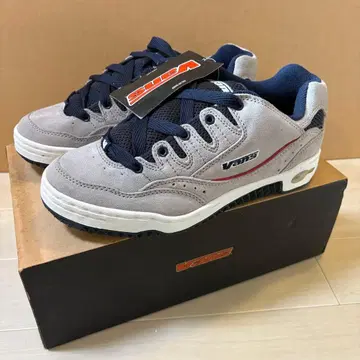 미사용 vans 90s skate shoes tabloid 27.5cm