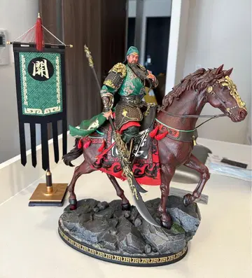 삼국지 관우 피규어 높이 41cm 깃발 포함