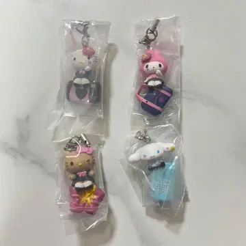 산리오 캐릭터즈 헤이세이 갸루 참 세미 컴프