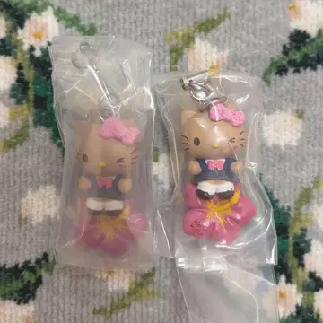 산리오 캐릭터즈 헤이세이 갸루 참 일광화상 헬로키티 x 하이비스커스