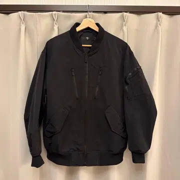 [새상품급] 유니클로+j 오버 사이즈 블루종 M 사이즈 블랙