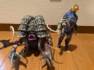 제일복권 괴수 초대전 A상 가타노조아 & B상 그리자