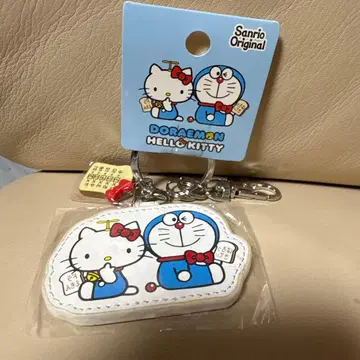 헬로키티 도라에몽 콜라보 키링 키링 택 포함 산리오