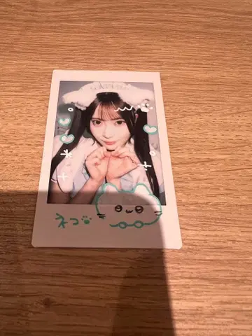 앳홈 카페 쿠모리 졸업 SP 솔로 폴라로이드