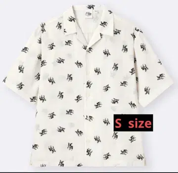 죠죠의 기묘한 모험 GU 콜라보 오픈 카라 셔츠 이기 S 사이즈