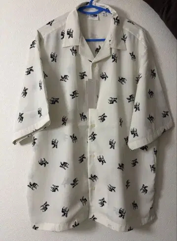 GU 죠죠의 기묘한 모험 오픈 카라 셔츠 5부 기장 XL