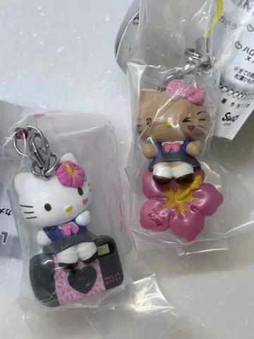 헤이세이 갸루 참 키티 2종