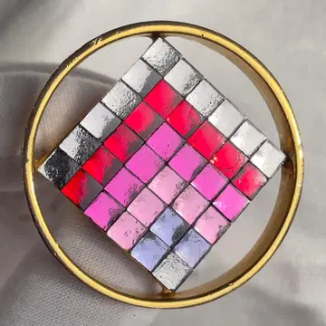 [ 37 ] 프랑스제 빈티지 브로치 골드 라운드 프레임 유리 타일