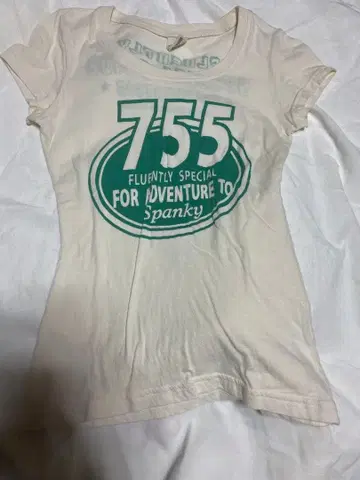 헤이세이 갸루 d.i.a 화이트 셔츠