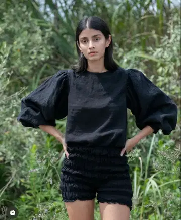 kiira 린넨 벌룬 슬리브 셔츠