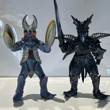 울트라맨 시리즈 HG 발탄 성인 & 네오 발탄