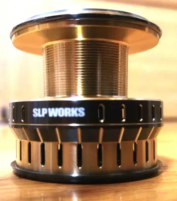 SLP WORKS LT4000D 스피닝 릴 스풀