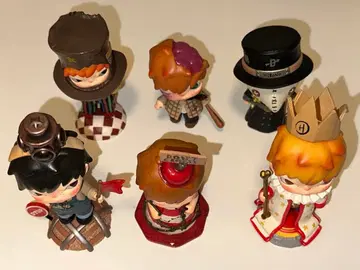 Hirono Figure Set of Six