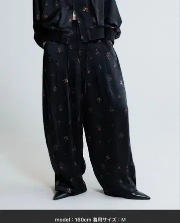 플라워 새틴 코쿤 팬츠