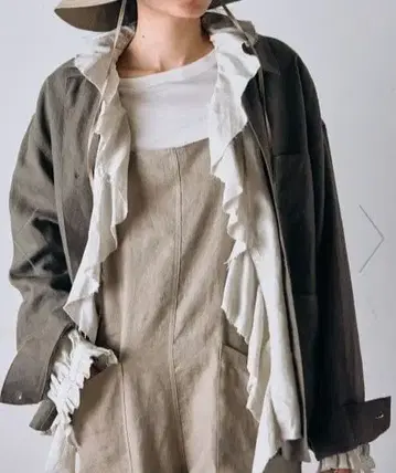 카구레 린넨 프릴 칼라 셔츠