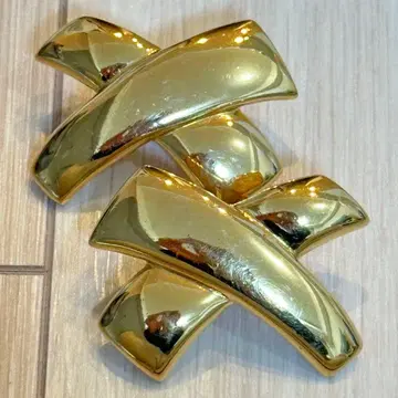 Monet 디자인 귀찌