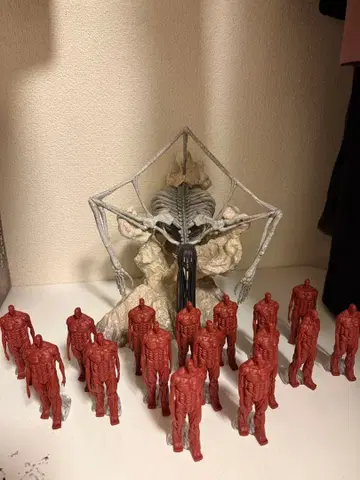 진격의 거인 피규어 종말의 거인 묶음 판매