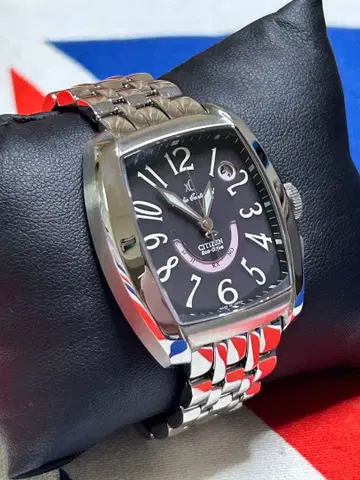 새상품! CITIZEN XC 에코 드라이브 전파 시계