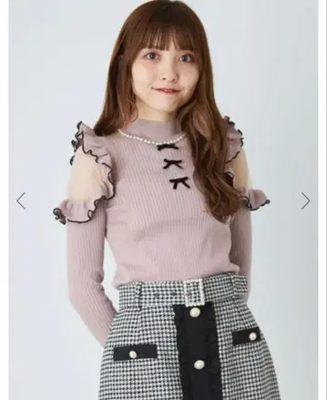 Ank Rouge 프릴 오프숄더 스웨터 핑크