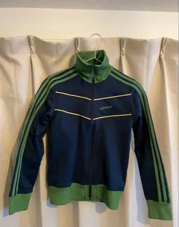 아디다스 00s 트랙 자켓 여성용 M 사이즈