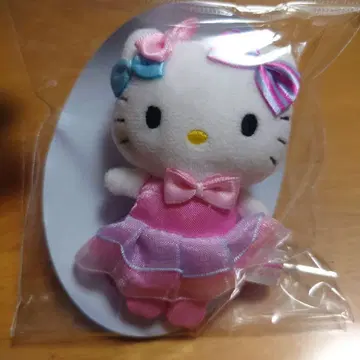 산리오 퓨로랜드 키티 인형 배지 마스코트 브로치